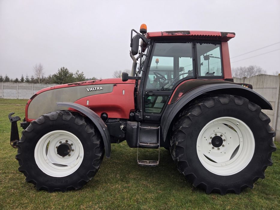 Valtra T120,2005 rok,sprężarka