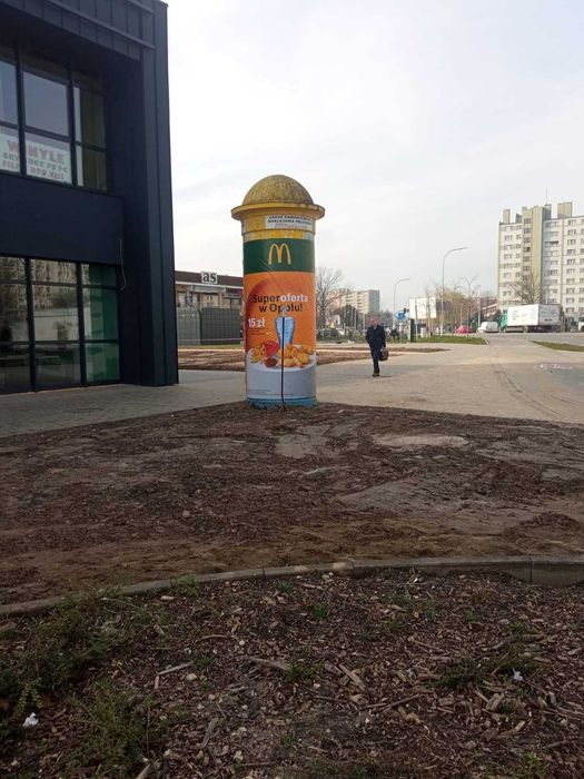 słup ogłoszeniowy, reklamowy