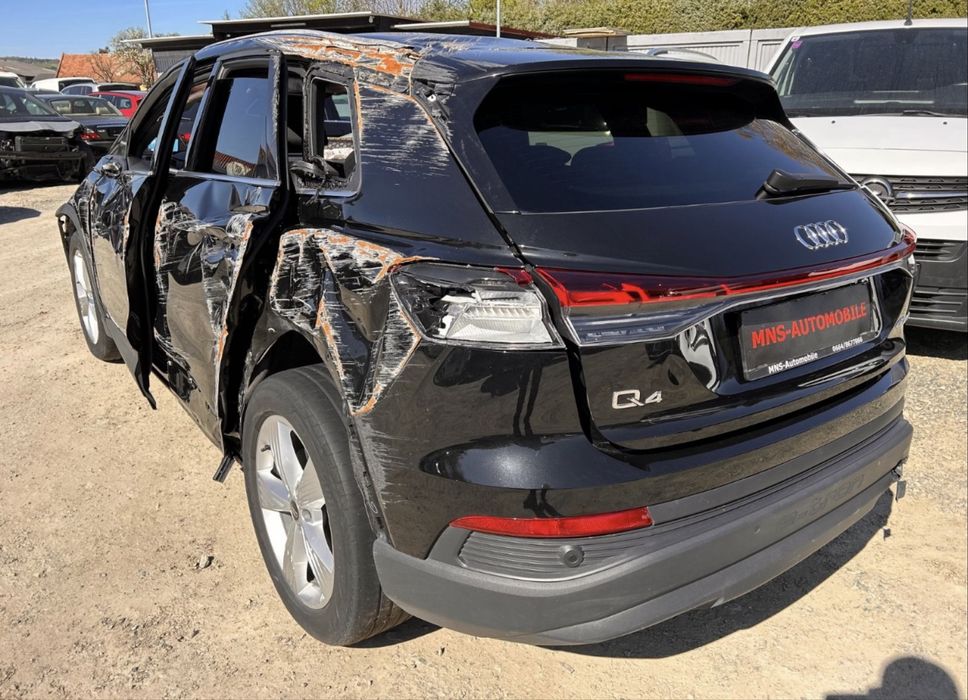 Підвіска Audi e tron Q4 2024 в наявності