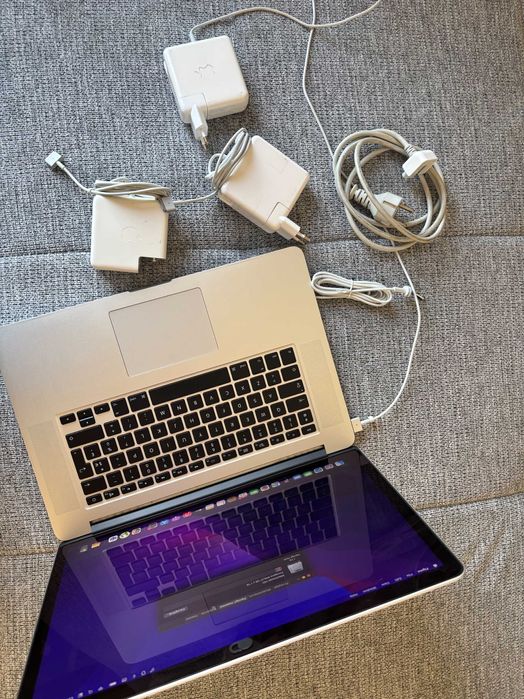 Macbook Pro mid 2015, 15'', 2.8Ghz i7, 16GB DDR3, 1T, laptop komputer