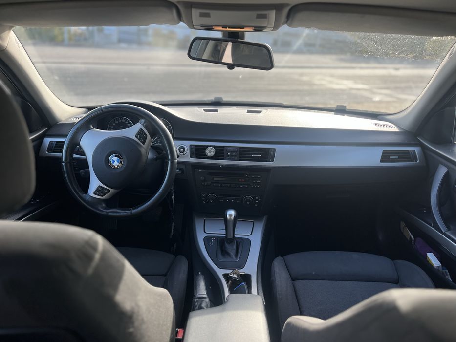 BMW 320 dA Touring NACIONAL (2006, IUC antigo) — photo 5
