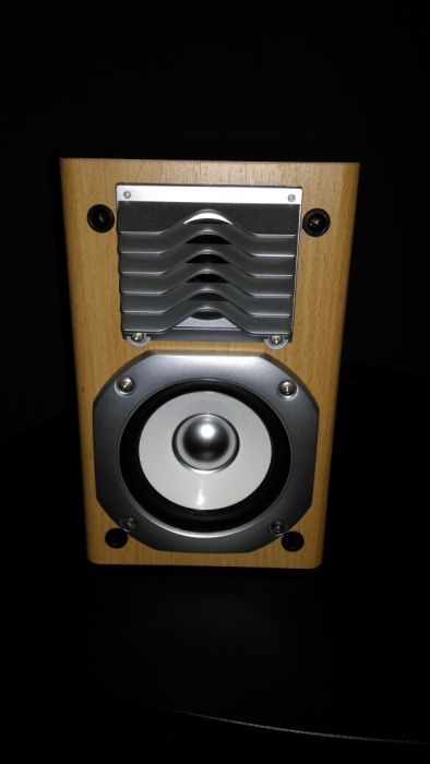 2 Colunas Panasonic Modelo SB - PM10