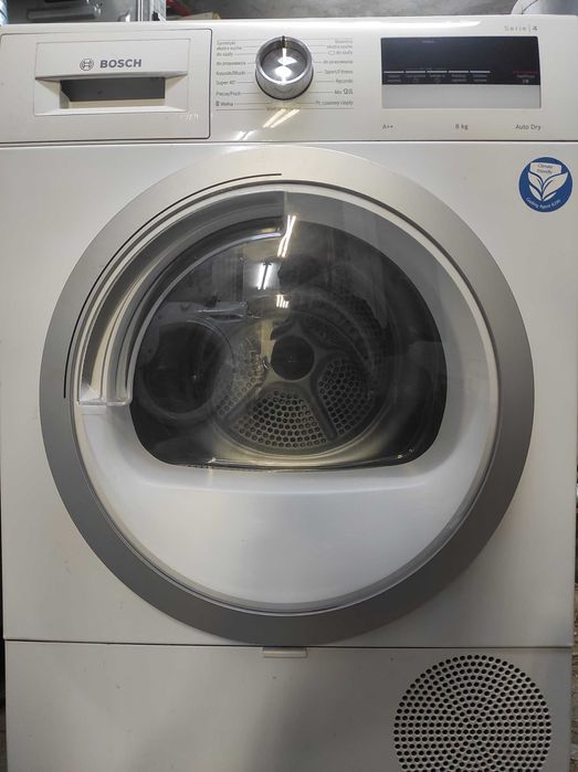 Suszarka do ubrań Bosch z pompą ciepła.