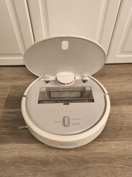 Mi  Robot Vacuum