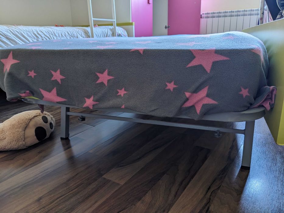 Quarto criança juvenil