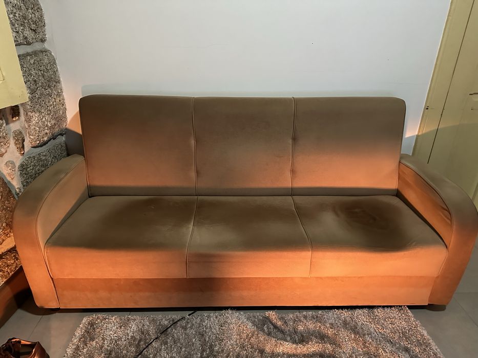 Sofa 3 lugares  camel