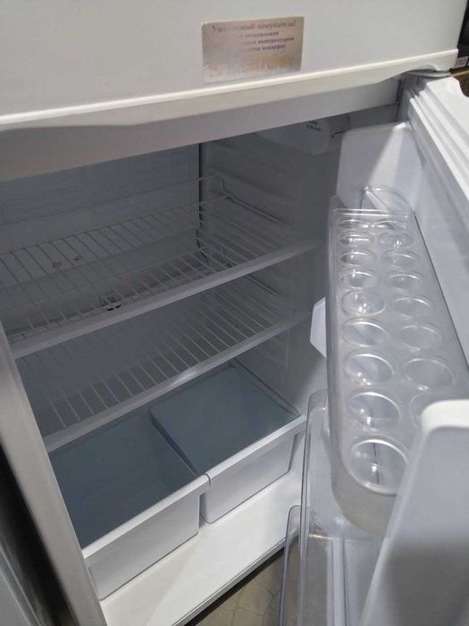 Економваріант холодильника Днепр КШД 275, 145 см, в гарному стані