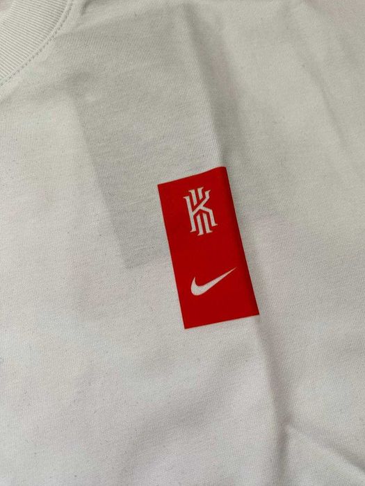 Біла Футболка Найк