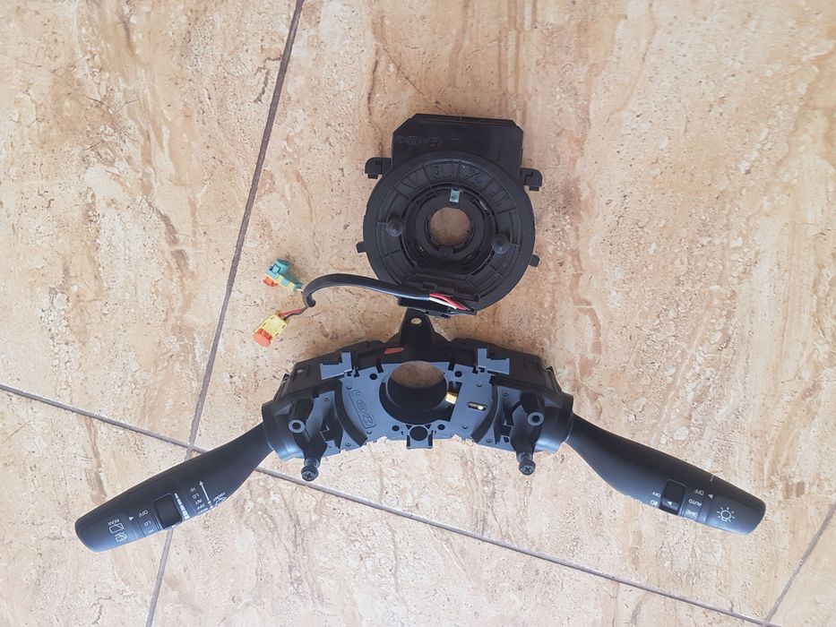 Кia Sorento 3 2016 - Гитара датчик угла поворота