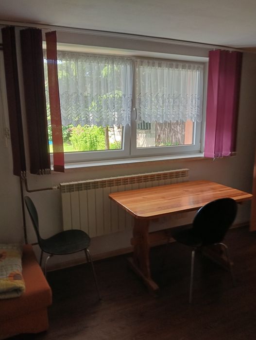 Kawalerka na parterze .
