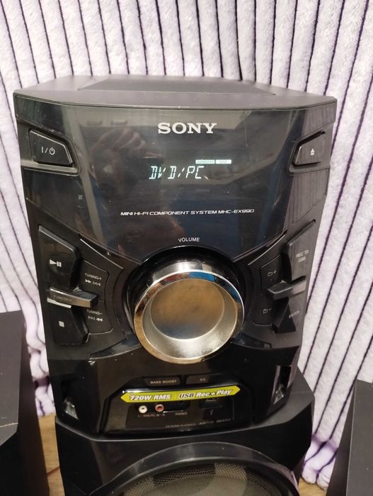 Современный Sony 720 Вт с сабом ( Блютуз / USB / AUX / CD / MP3 ) Сони