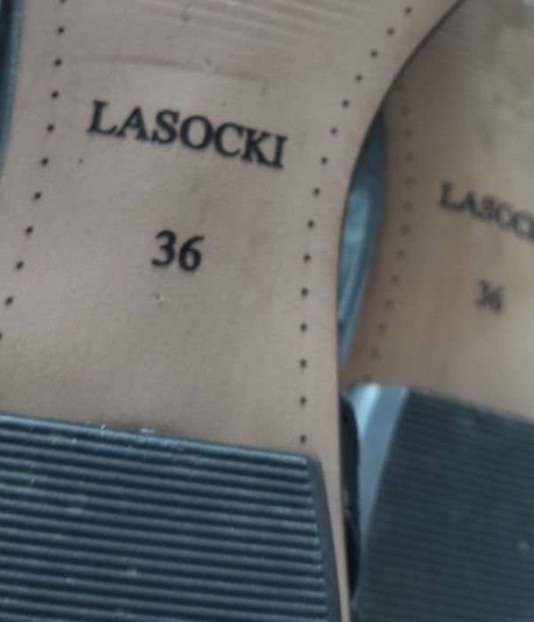 skórzane sandałki Lasocki