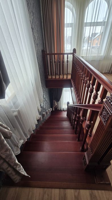 Продаж будинку м Тараща в сучасному ремонті