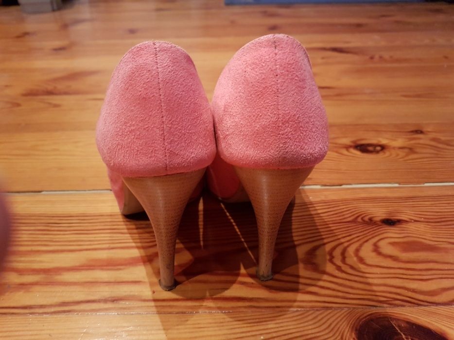 Buty odkryte palce skóra zamsz 38