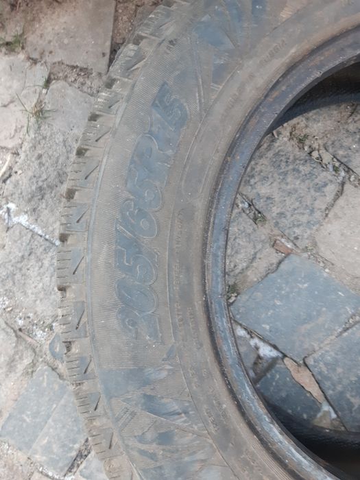 Продам зимову гуму