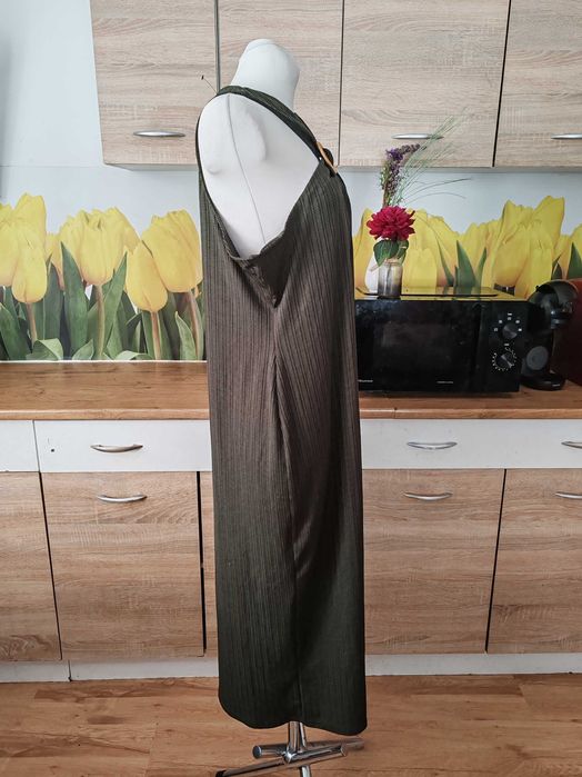 Nowa, ciekawa sukienka khaki River Island rozmiar 46 poliester/elastan
