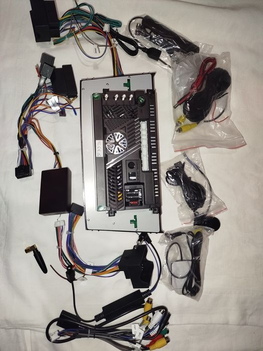 Продам андроїдмагнітолу,радіо,comand NGT на Mercedes Benz W211 e-class