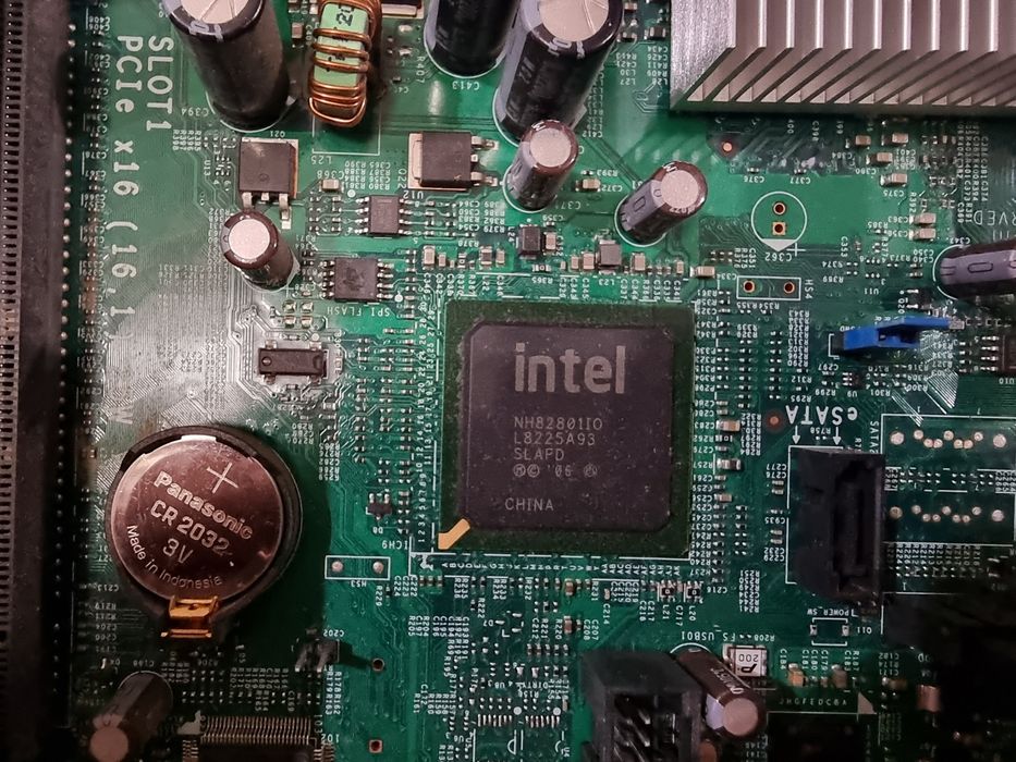 Системный блок Dell.