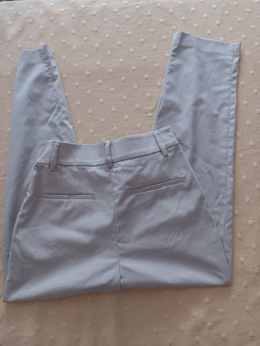 Calças clássicas bege H&M