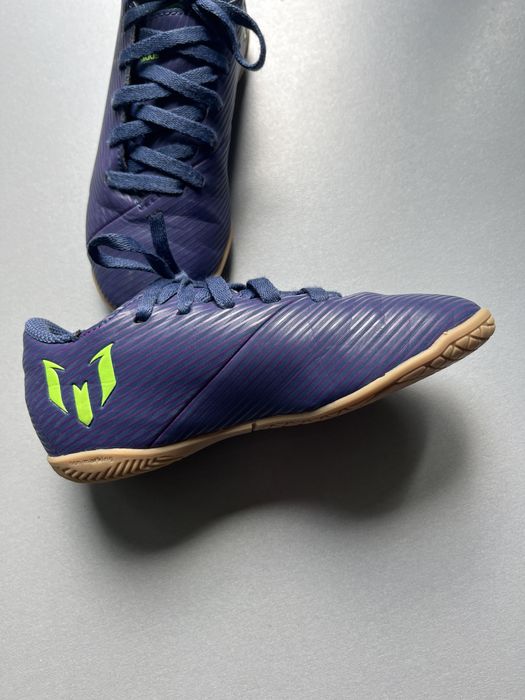Halówki buty piłkarskie Adidas 28,5