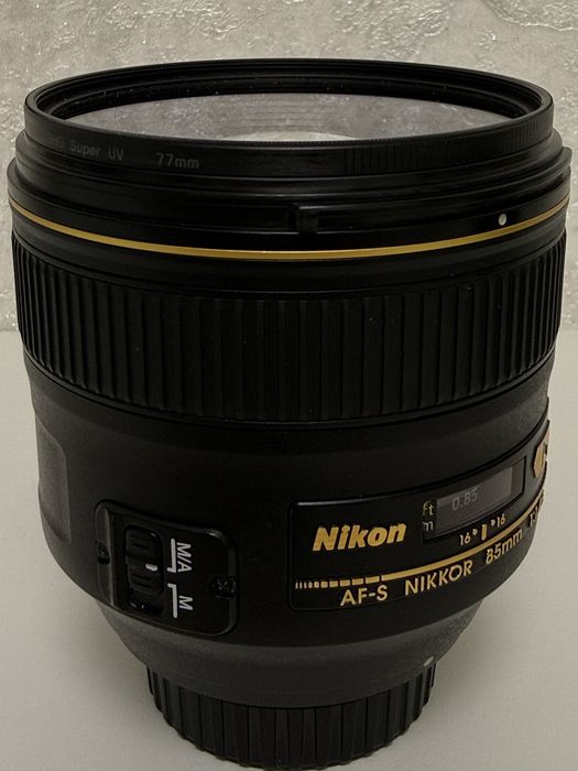 Обʼєктив Nikon 85mm f/1.4G