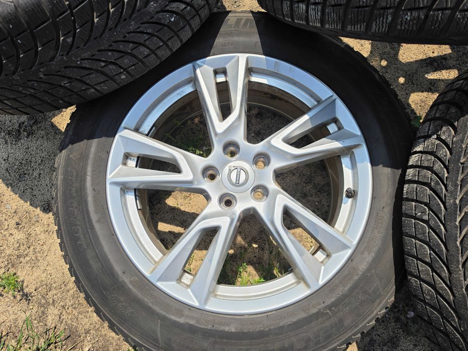 Felgi z oponami 18 cali volvo xc60 i xc40