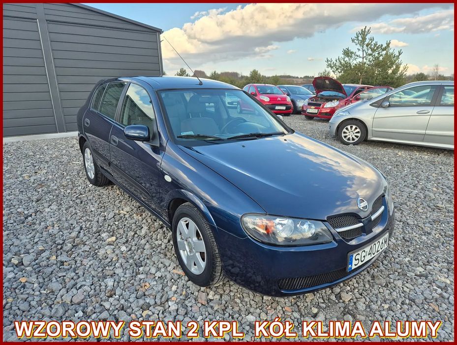 Nissan Almera