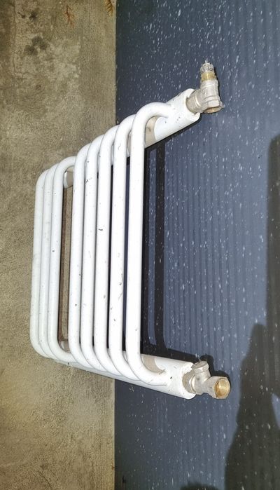 GRZEJNIK łazienkowy