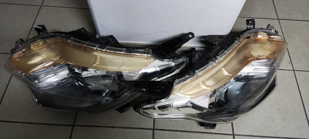 Faróis / Óticas Mitsubishi L200 a partir 2014 Original