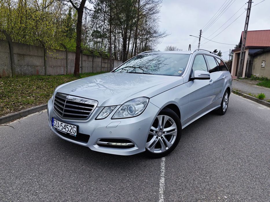 Mercedes-Benz Klasa E Serwis ASO do 2024 Avantgarde Navi Bezwypadkowy Super Stan
