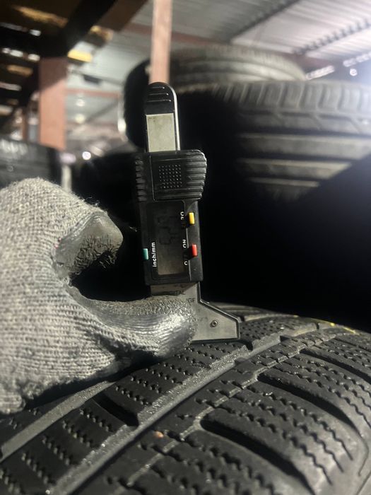 215/55/17 пара зимових шин Zeetex