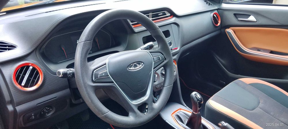 Продам автомобиль CHERY TIGGO 2