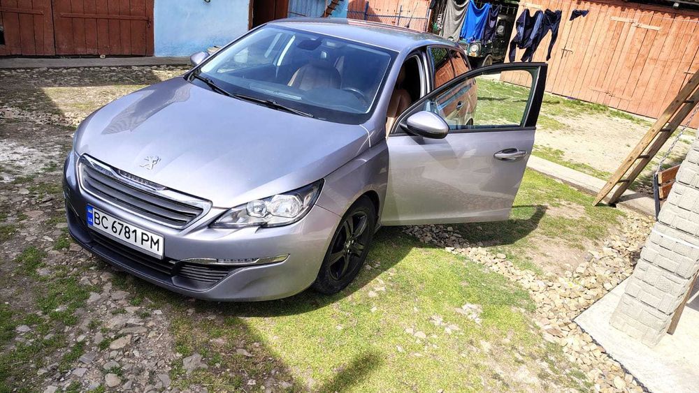 Peugeot 308 SW 2015