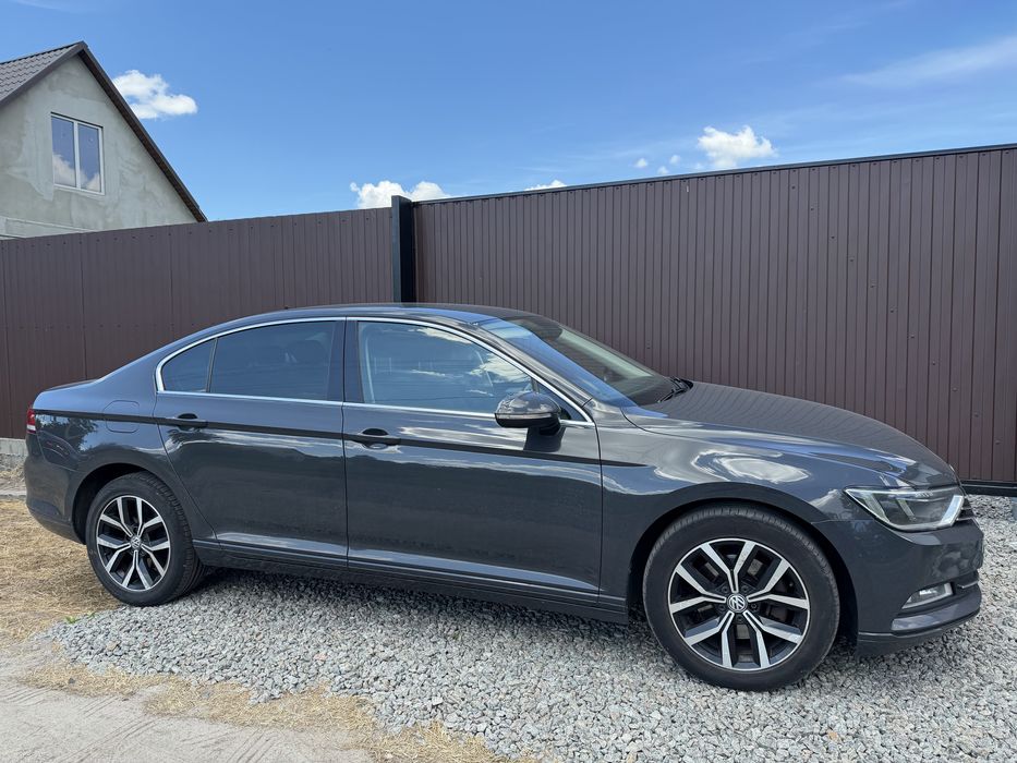 Двері Пассат Б8 седан. Дверка Passat b8. Дверь/Двери.