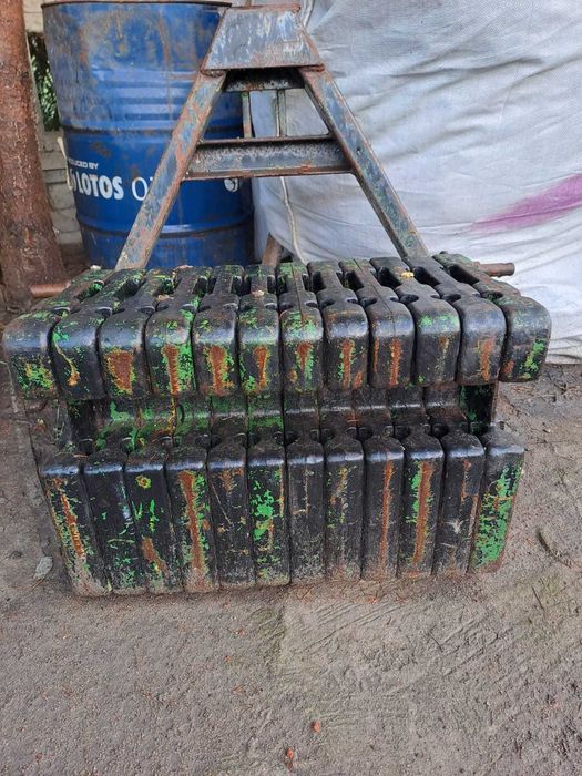 Obciążniki walizkowe John Deere 12 szt.