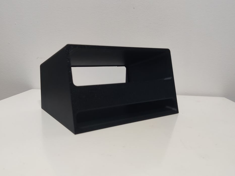 Profesjonalny stojak na Focusrite Scarlett 2i2 (4. generacja) PLA+