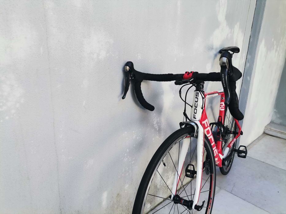 Focus Cayo Evo tamanho M equipada com ultegra