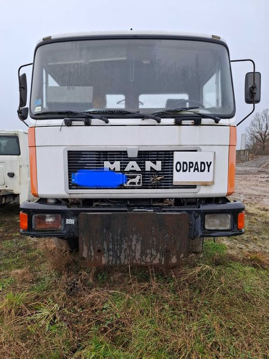 Dźwig żuraw HDS tajfun LIV L300 K81