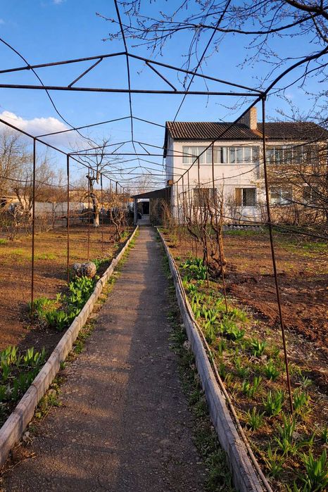 Будинок на продаж