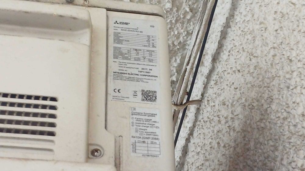 Sistema Ar Condicionado Mitsubishi- Interiores OK, Exterior p Peças