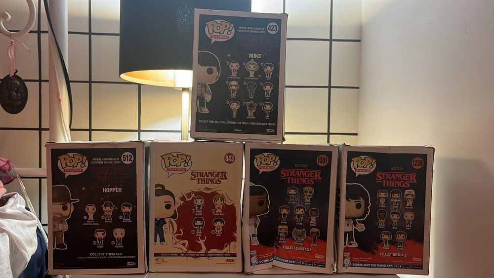 Pops stranger things