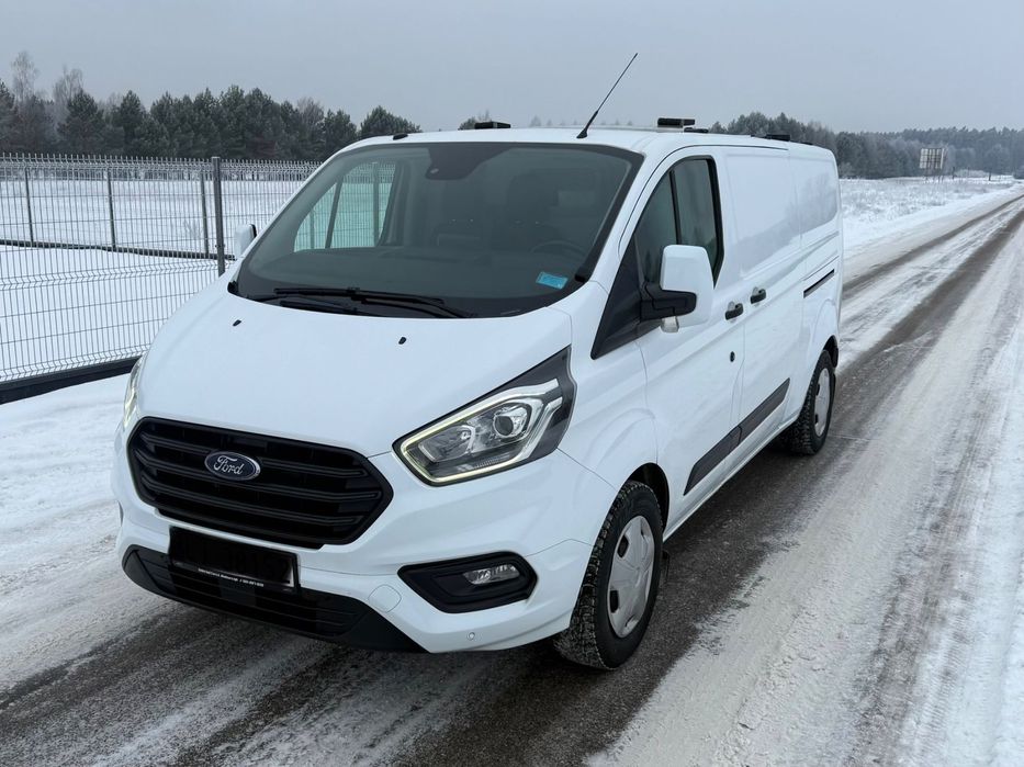 Ford Transit Custom  131Ps-Long-Skrzydełka-Webasto-Lift-Hak-Fv23%-1Wł-Bezwypadkowy