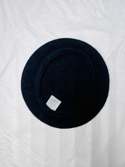 Капелюх клош MAX MARA і Бірет NAF NAF