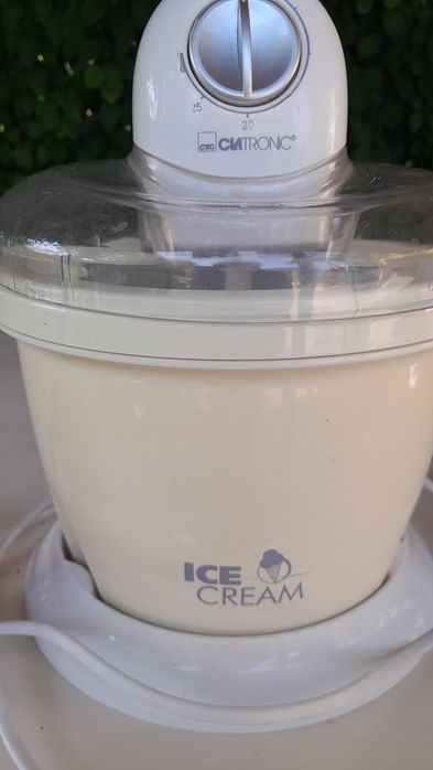 Морожениця CLATRONIC .