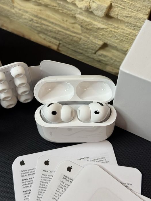 AirPods Pro 3 generacji / idealny stan