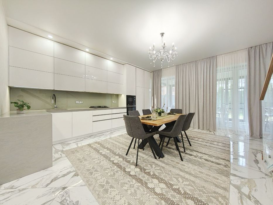 Будинок з ремонтом в Лісовій Бучі! Газ!