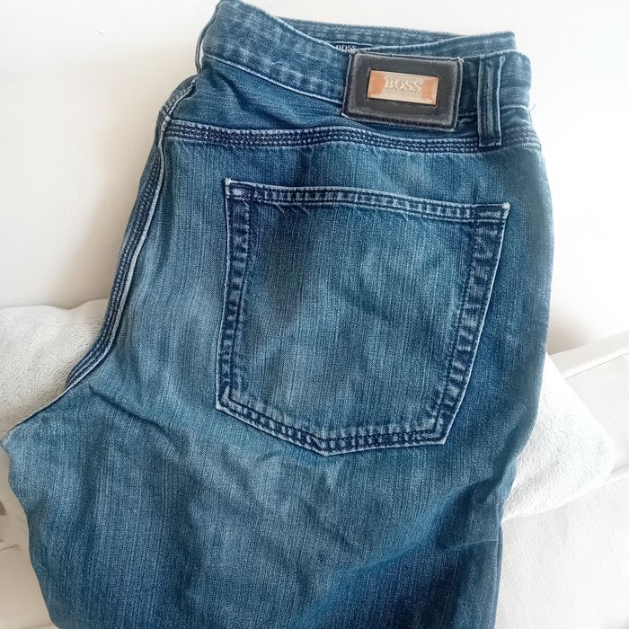 Spodnie Hugo Boss L granatowe