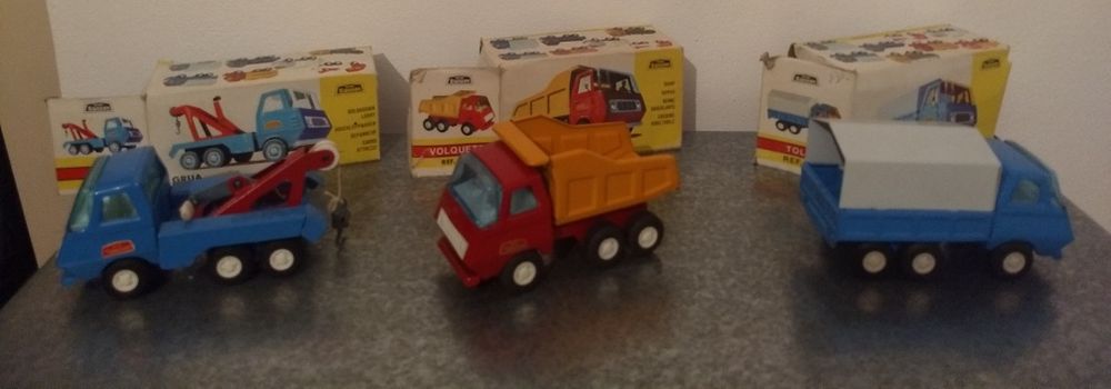 Lote 3 Veículos em ferro, marca mini- Sanson, 1976