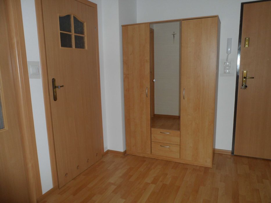 Bezpośrenio sprzedam 2 pokojowe w Gdańsku, niski czynsz