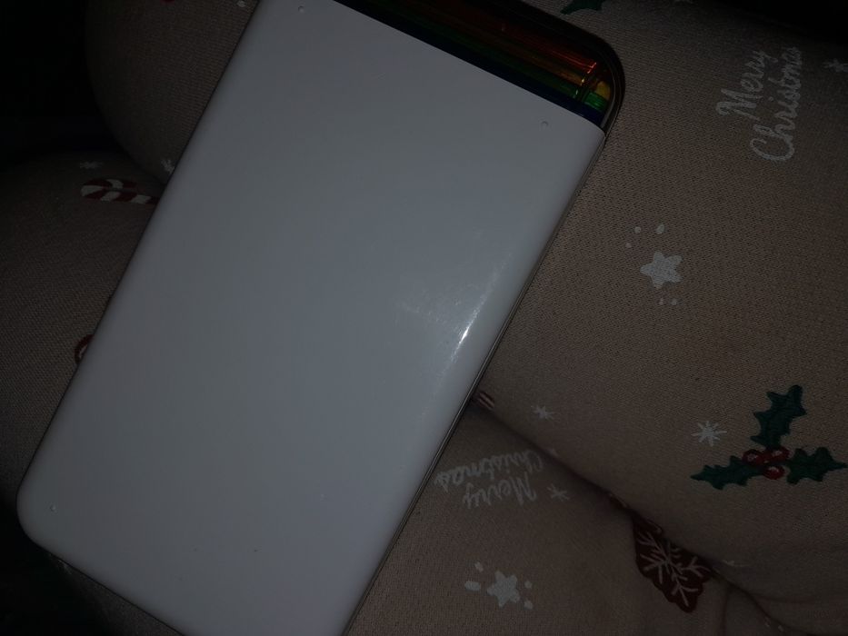 Drukarką polaroid do wywoływania drukowania zdjęć